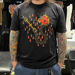 Fornt view of “Love Kills” tee by Mindzai Apparel showing fit and style.